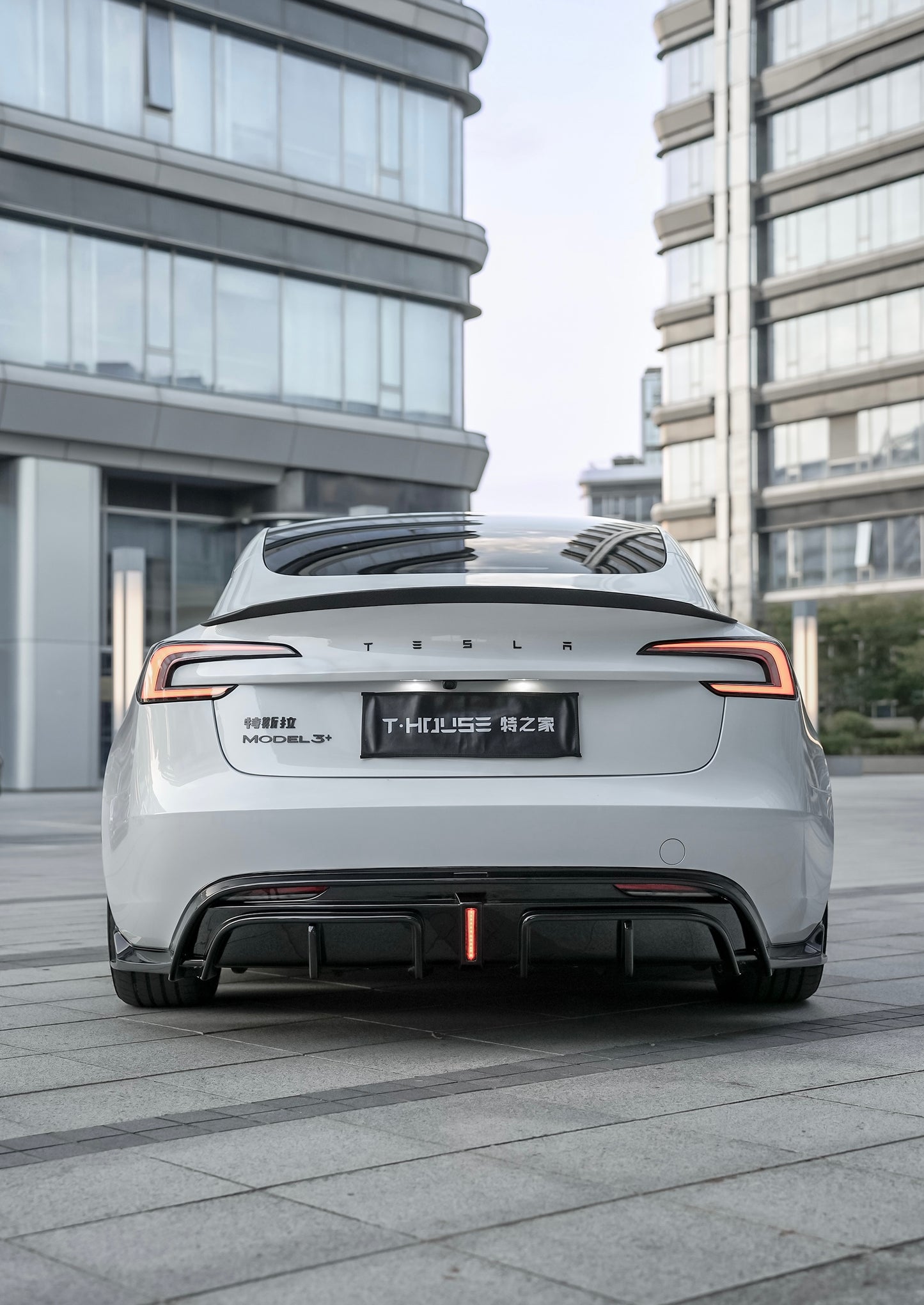 T House Model 3 Body Kit-Style1