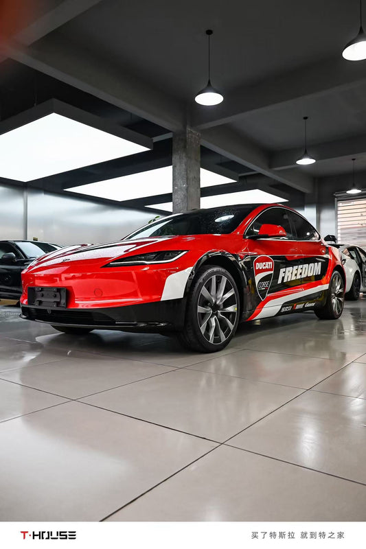 杜卡迪涂装 Ducati Paint Vinyl Wrap Tesla Model3