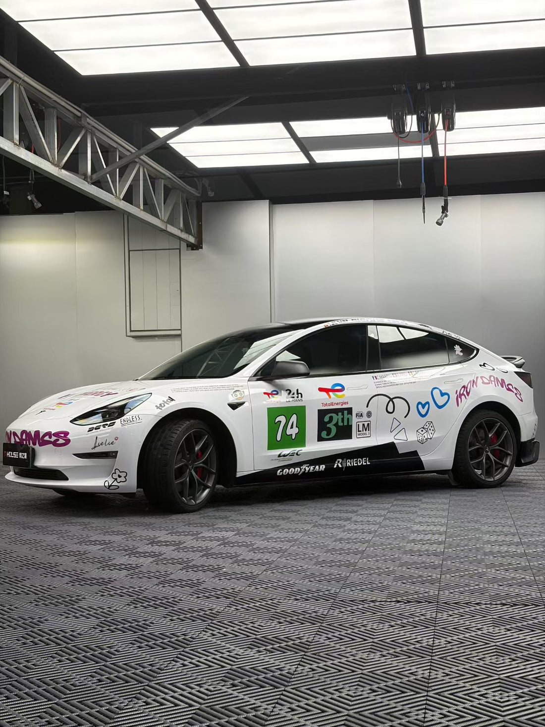 特之家· 定制涂装 Customized Paint Vinyl Wrap Tesla Model3