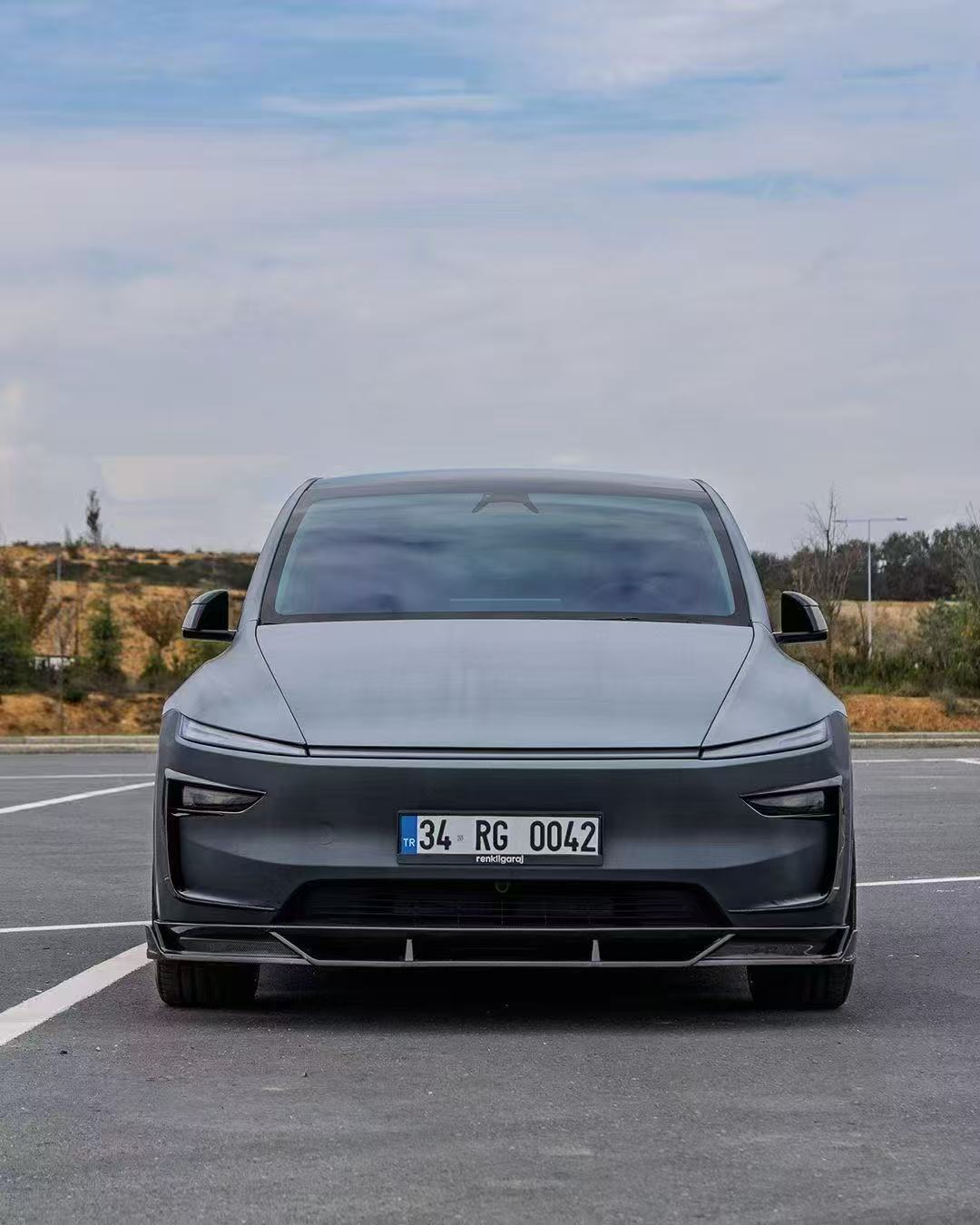2026 Tesla Model Y Carbon Fiber BodyKit (Matte Black)