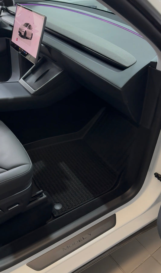 Semi-enclosed Floor Mats
