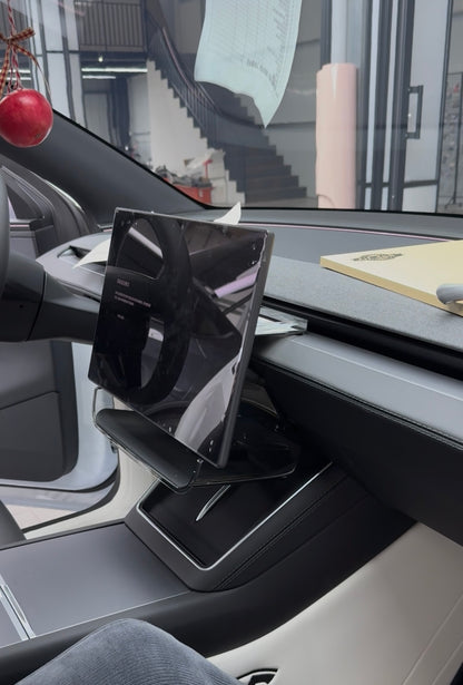 Under-screen storage box