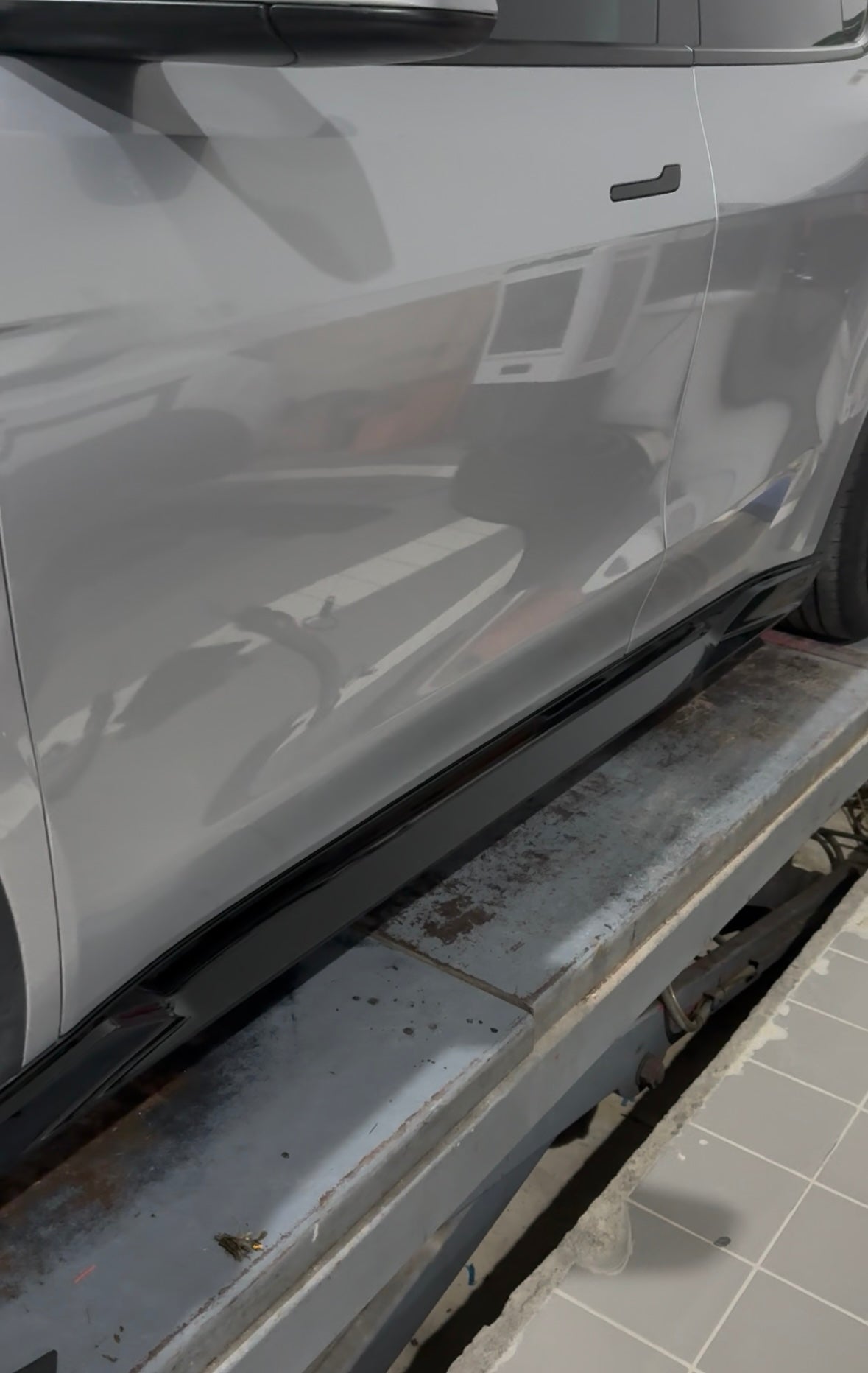 T House Model Y Body Kit