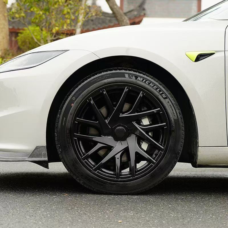 Wheel Covers/Hub Caps  18 inches - Style 3